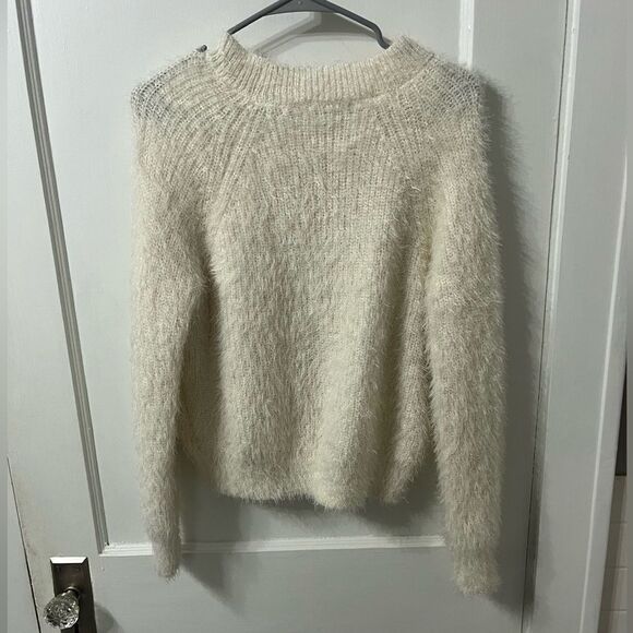 NWT fuzzy cream sweater - Picture 3 of 7